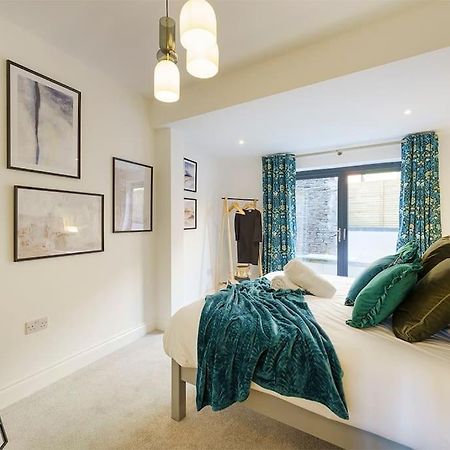 Bressingham - 2 Bedroom Luxury Apartment By Mint Stays Bristol Exteriör bild
